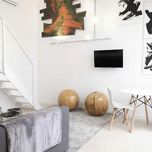 https://alandalus-modern-y-luxury.es-andalucia.com